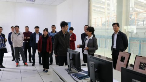 市政協(xié)領(lǐng)導(dǎo)一行赴我司調(diào)研并召開(kāi)企業(yè)座談會(huì)