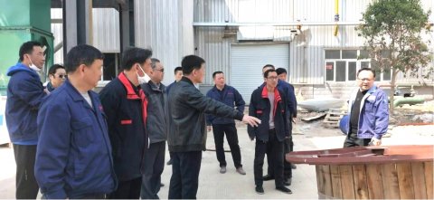 落實環(huán)境整治工作，改善廠區(qū)環(huán)境面貌